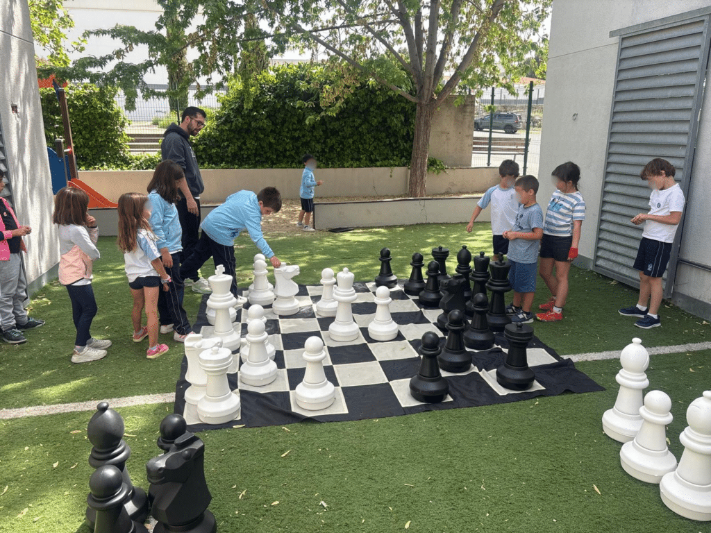 Ajedrez Colegio Zola Valdemorillo